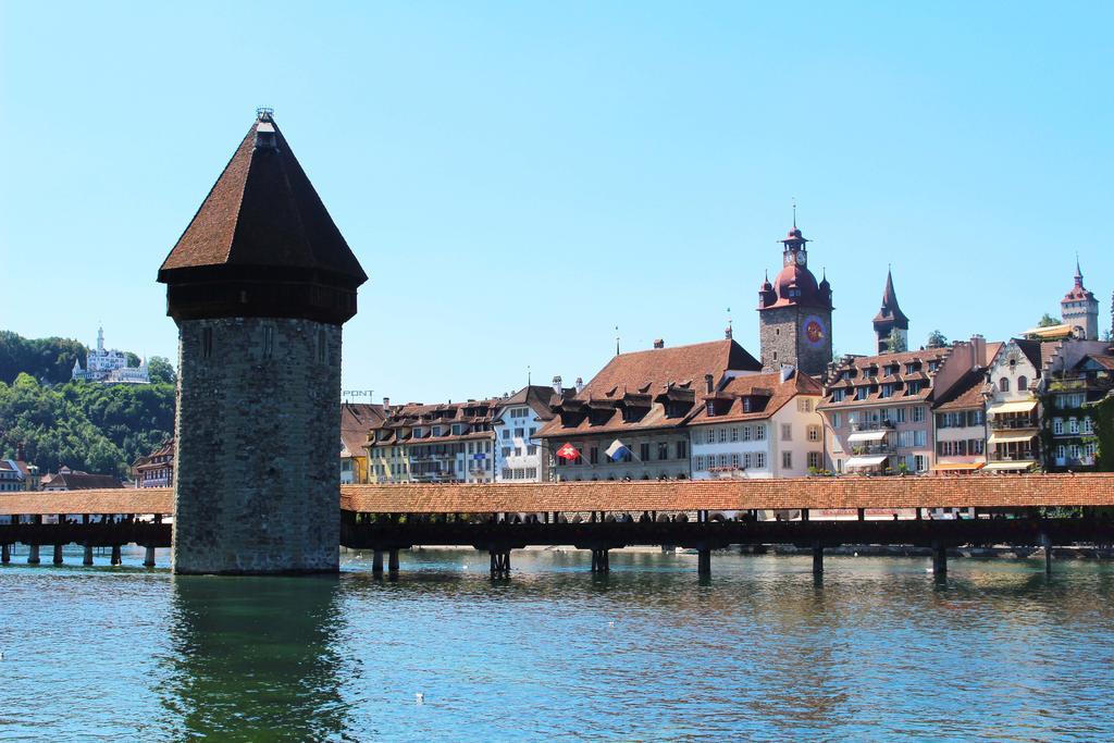 Hitrental Old Town Apartments Lucerna Zewnętrze zdjęcie